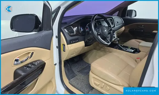 KIA CARNIVAL GASOLINE 9-SEATER NOBLESSE SPECIAL