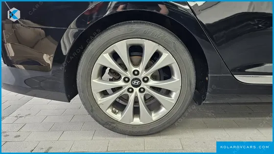 HYUNDAI GRANDEUR HG300 NOBLE