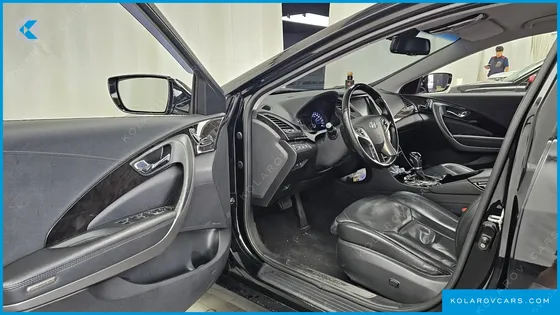 HYUNDAI GRANDEUR HG300 NOBLE