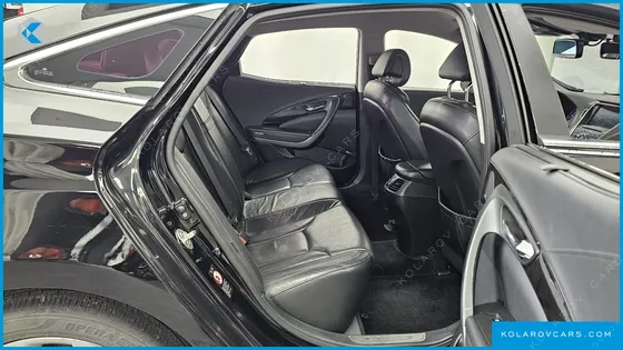 HYUNDAI GRANDEUR HG300 NOBLE