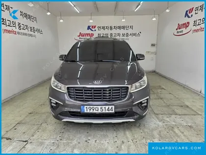 KIA CARNIVAL 9-SEATER NOBLESSE SPECIAL