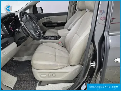 KIA CARNIVAL 9-SEATER NOBLESSE SPECIAL