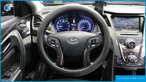HYUNDAI GRANDEUR HG300 PREMIUM