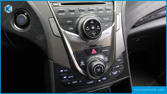 HYUNDAI GRANDEUR HG300 PREMIUM