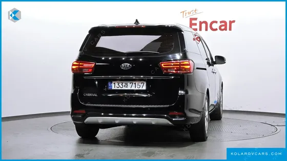 KIA CARNIVAL 9-SEATER PRSTIGE