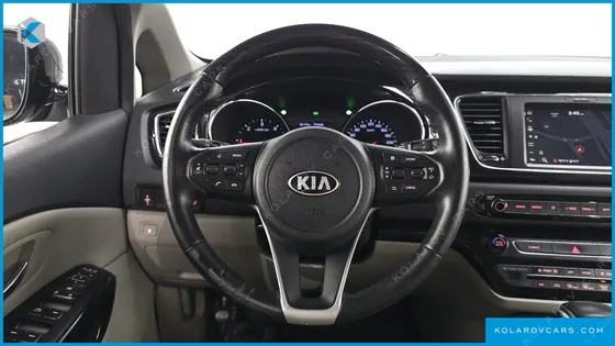KIA CARNIVAL 9-SEATER PRSTIGE