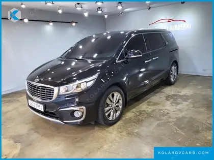 KIA CARNIVAL 9-SEATER PRESTIGE