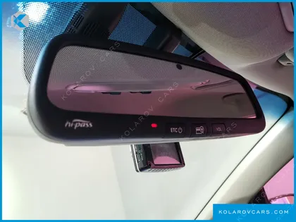 KIA CARNIVAL 9-SEATER PRESTIGE
