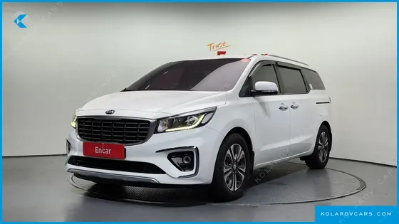 KIA CARNIVAL 9-SEATER LUXURY