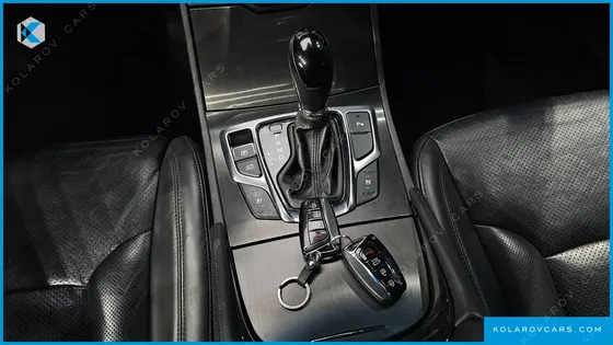 HYUNDAI GRANDEUR HG240 MODERN