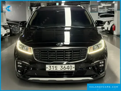 KIA CARNIVAL 9-SEATER PRSTIGE