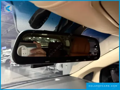 KIA CARNIVAL 9-SEATER PRSTIGE
