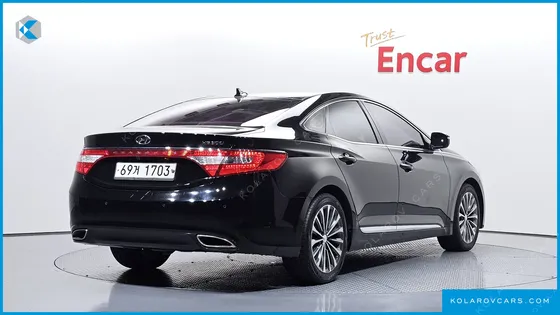 HYUNDAI GRANDEUR HG300 PREMIUM