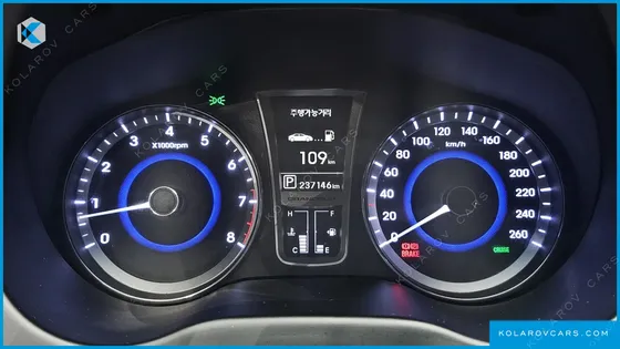 HYUNDAI GRANDEUR HG300 PREMIUM