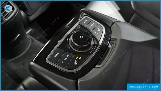 HYUNDAI GRANDEUR HG300 PREMIUM