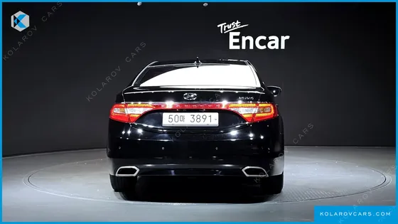 HYUNDAI GRANDEUR HG240 MODERN