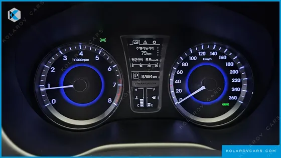 HYUNDAI GRANDEUR HG240 MODERN