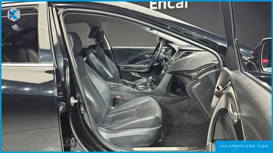 HYUNDAI GRANDEUR HG240 MODERN
