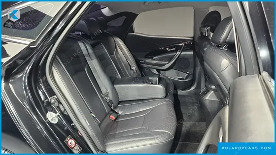 HYUNDAI GRANDEUR HG240 MODERN