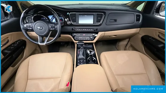 KIA CARNIVAL 9-SEATER PRSTIGE