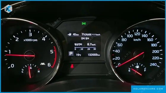 KIA CARNIVAL 9-SEATER PRSTIGE