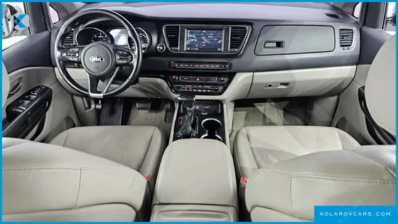 KIA CARNIVAL 9-SEATER LUXURY