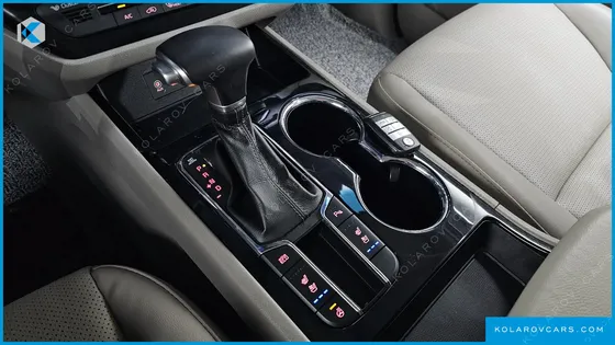 KIA CARNIVAL 11-SEATER PRESTIGE