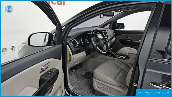 KIA CARNIVAL 11-SEATER PRESTIGE
