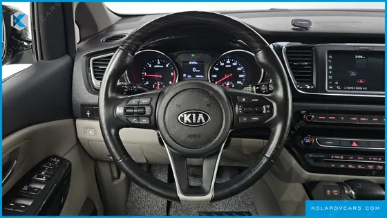 KIA CARNIVAL 11-SEATER PRESTIGE