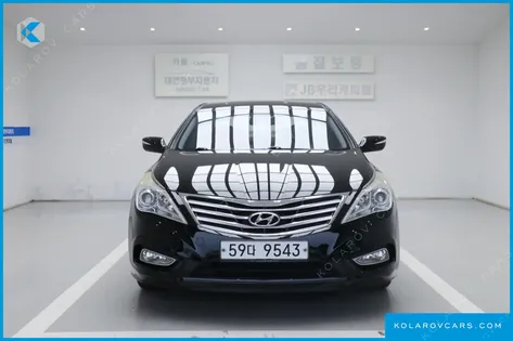 HYUNDAI GRANDEUR HG240 LUXURY