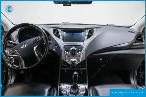 HYUNDAI GRANDEUR HG240 LUXURY