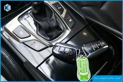 HYUNDAI GRANDEUR HG240 LUXURY