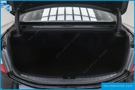 HYUNDAI GRANDEUR HG240 LUXURY