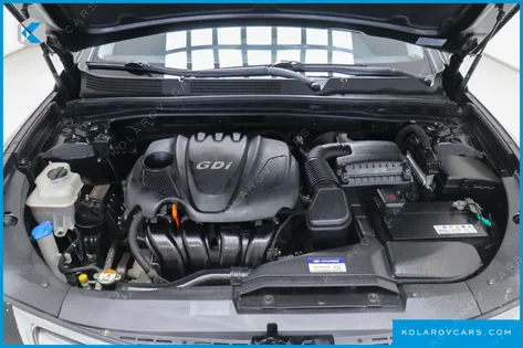 HYUNDAI GRANDEUR HG240 LUXURY