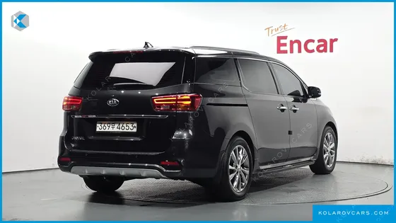 KIA CARNIVAL 9-SEATER PRSTIGE