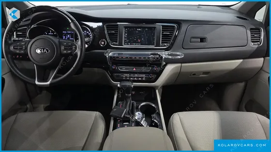 KIA CARNIVAL 9-SEATER PRSTIGE
