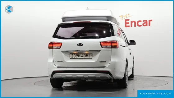KIA CARNIVAL 9-SEATER HI-LIMOUSINE