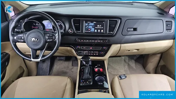 KIA CARNIVAL 9-SEATER HI-LIMOUSINE