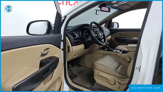 KIA CARNIVAL 9-SEATER HI-LIMOUSINE
