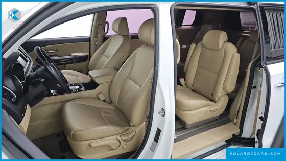 KIA CARNIVAL 9-SEATER HI-LIMOUSINE