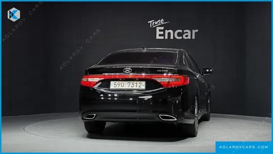 HYUNDAI GRANDEUR HG300 PREMIUM
