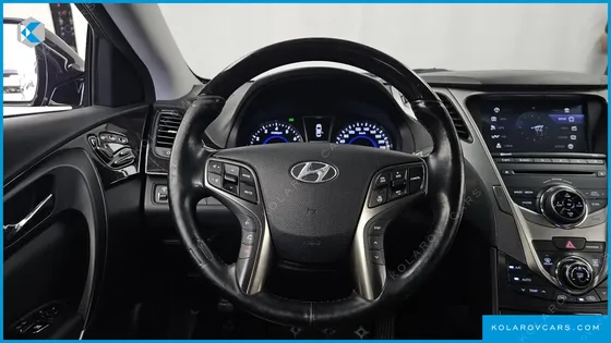 HYUNDAI GRANDEUR HG300 PREMIUM