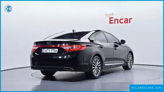 HYUNDAI GRANDEUR HG240 MODERN