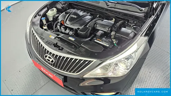 HYUNDAI GRANDEUR HG240 MODERN