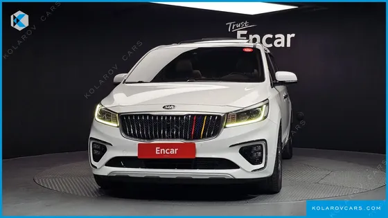 KIA CARNIVAL 9-SEATER PRSTIGE
