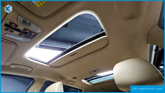 KIA CARNIVAL 9-SEATER PRSTIGE