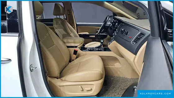 KIA CARNIVAL 9-SEATER PRSTIGE