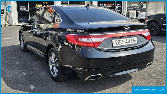 HYUNDAI GRANDEUR HG240 MODERN