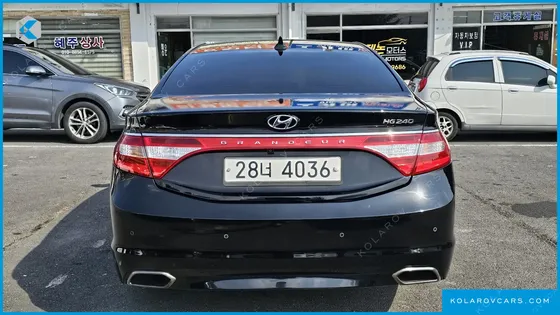 HYUNDAI GRANDEUR HG240 MODERN