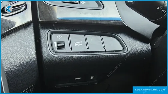 HYUNDAI GRANDEUR HG240 MODERN